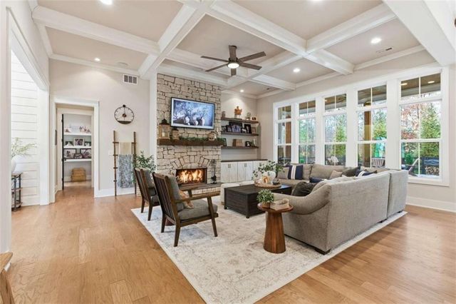 189 Waterview Circle, Newnan, GA 30263