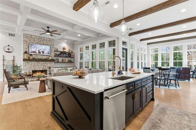 189 Waterview Circle, Newnan, GA 30263