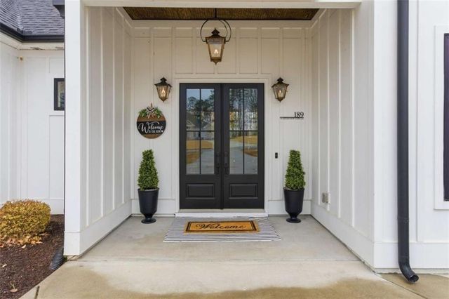 189 Waterview Circle, Newnan, GA 30263