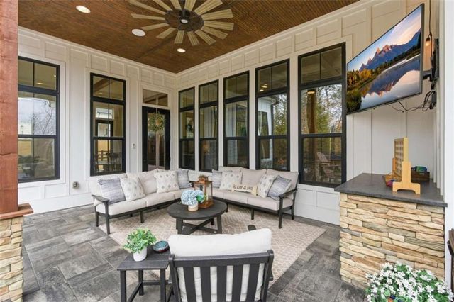 189 Waterview Circle, Newnan, GA 30263