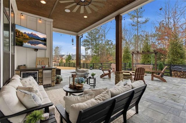 189 Waterview Circle, Newnan, GA 30263