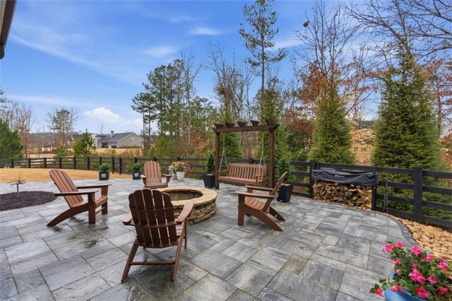 189 Waterview Circle, Newnan, GA 30263
