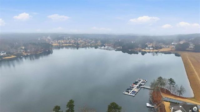 189 Waterview Circle, Newnan, GA 30263