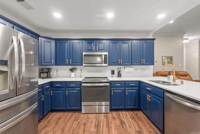 2609 Shadowcreek Drive, Bryant, AR 72022