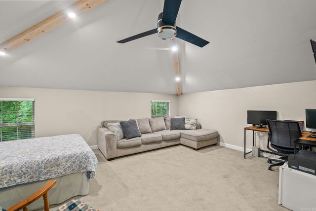 2609 Shadowcreek Drive, Bryant, AR 72022