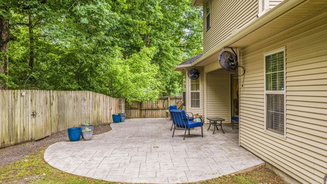 2609 Shadowcreek Drive, Bryant, AR 72022