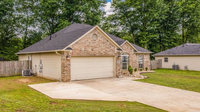 2609 Shadowcreek Drive, Bryant, AR 72022