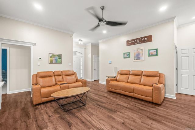 2609 Shadowcreek Drive, Bryant, AR 72022