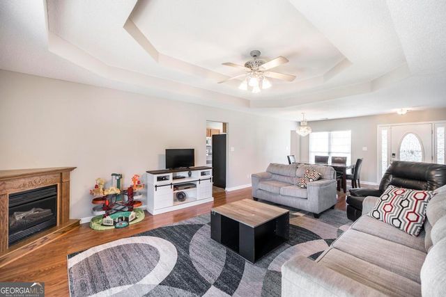 342 Peach Blossom Road, Bonaire, GA 31005