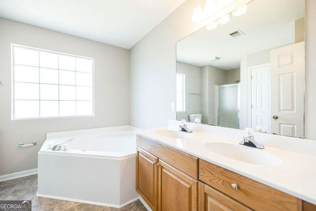 342 Peach Blossom Road, Bonaire, GA 31005