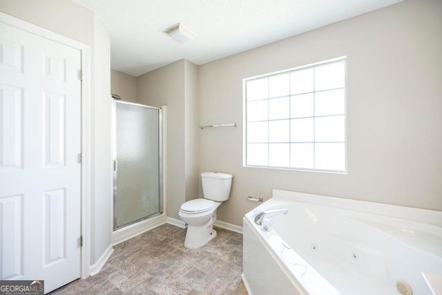 342 Peach Blossom Road, Bonaire, GA 31005
