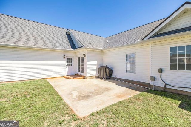 342 Peach Blossom Road, Bonaire, GA 31005