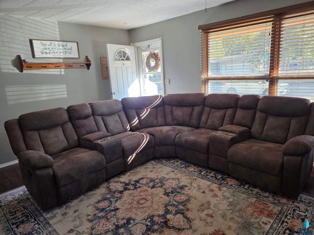 6712 W 47th St Street, Sioux Falls, SD 57106