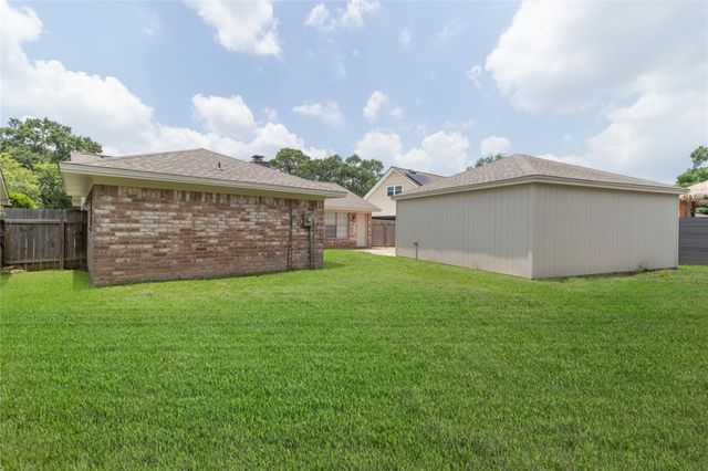 16310 Forest Way Drive, Houston, TX 77090