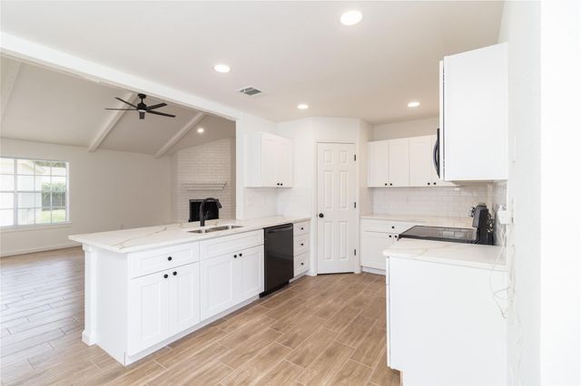16310 Forest Way Drive, Houston, TX 77090