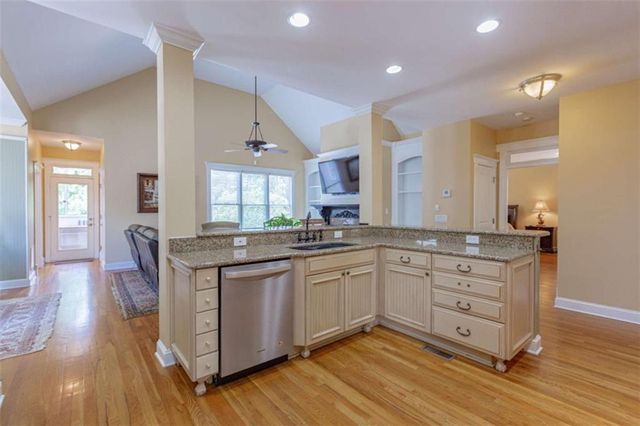 105 Stayman Park, Fayetteville, GA 30215