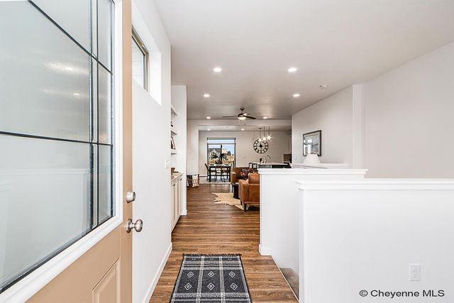 3938 SADDLEBACK LN, Cheyenne, WY 82001