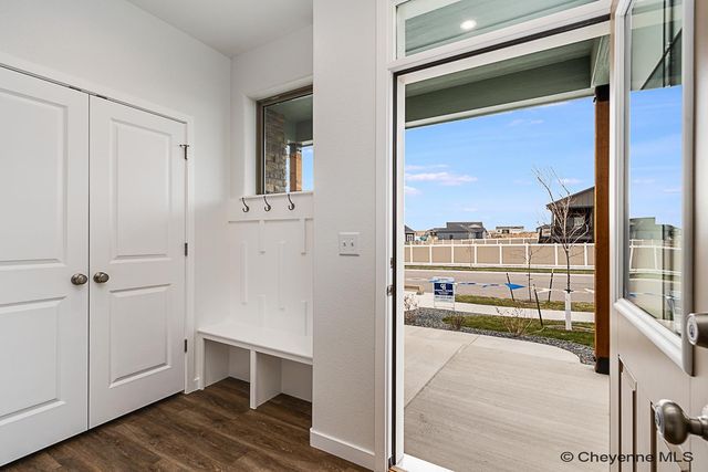 3938 SADDLEBACK LN, Cheyenne, WY 82001
