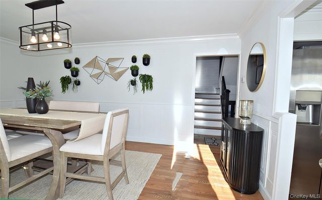 31 Armell Street, Huntington Station, NY 11746