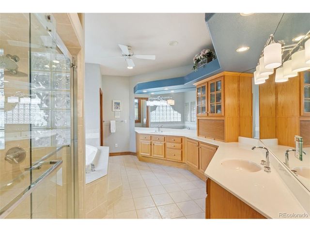 5324 Grimes Ln, Larkspur, CO 80118