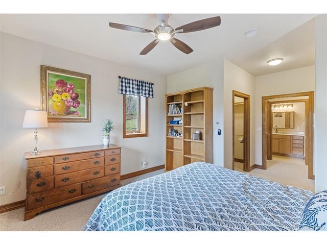 5324 Grimes Ln, Larkspur, CO 80118