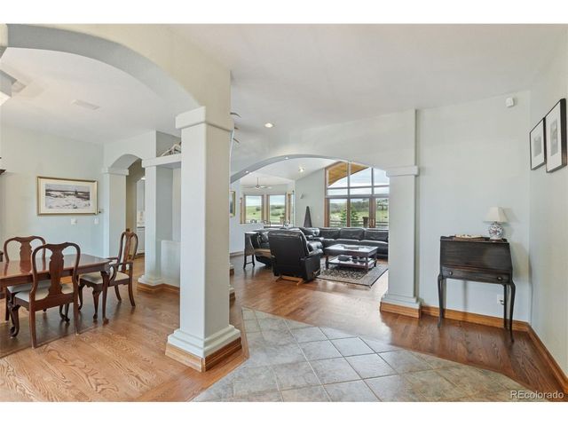 5324 Grimes Ln, Larkspur, CO 80118