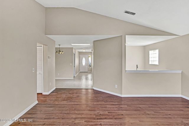 364 FULL MOON Trail, Jacksonville, FL 32225