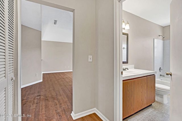 364 FULL MOON Trail, Jacksonville, FL 32225