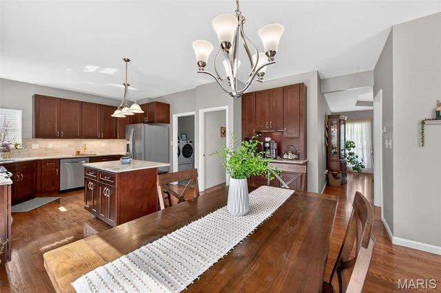 118 Arabian Path, St Peters, MO 63376