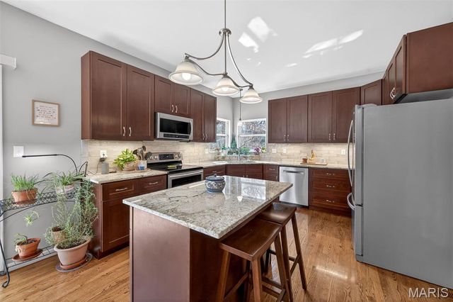 118 Arabian Path, St Peters, MO 63376