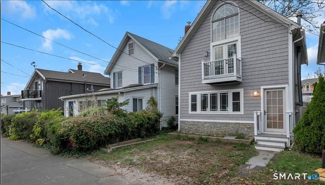 90 Beckett Avenue, Branford, CT 06405