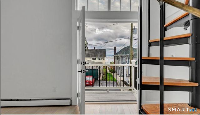 90 Beckett Avenue, Branford, CT 06405