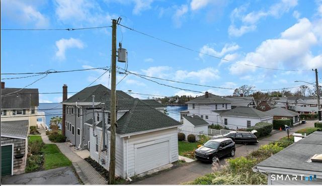 90 Beckett Avenue, Branford, CT 06405