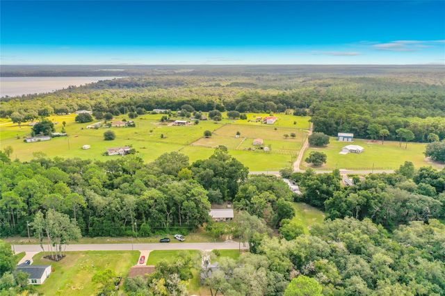 5891 SE 171ST COURT, Ocklawaha, FL 32179