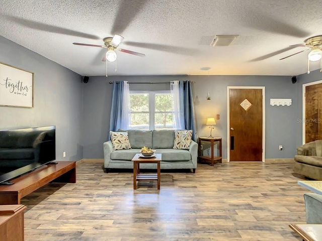 5891 SE 171ST COURT, Ocklawaha, FL 32179
