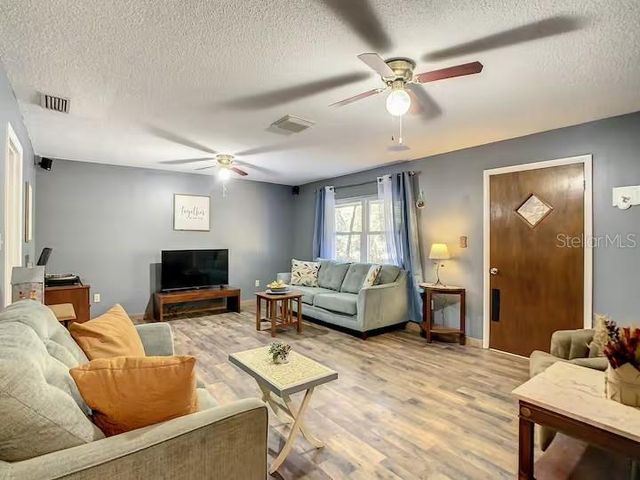 5891 SE 171ST COURT, Ocklawaha, FL 32179