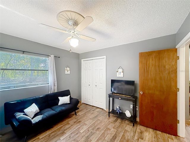 5891 SE 171ST COURT, Ocklawaha, FL 32179
