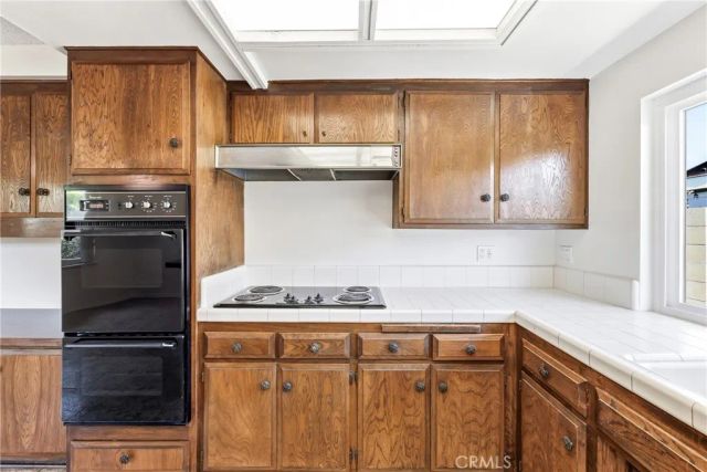 17675 San Diego Circle, Fountain Valley, CA 92708
