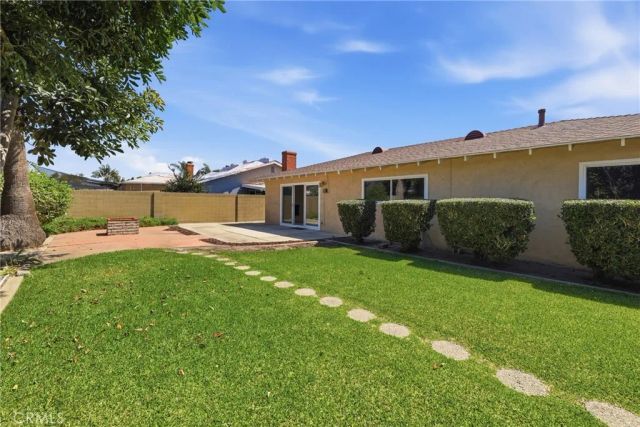 17675 San Diego Circle, Fountain Valley, CA 92708