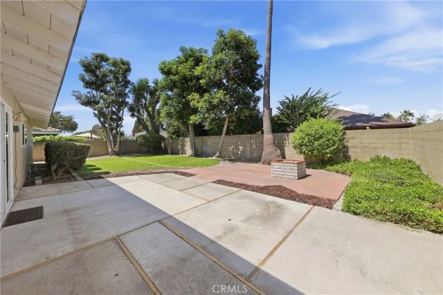 17675 San Diego Circle, Fountain Valley, CA 92708