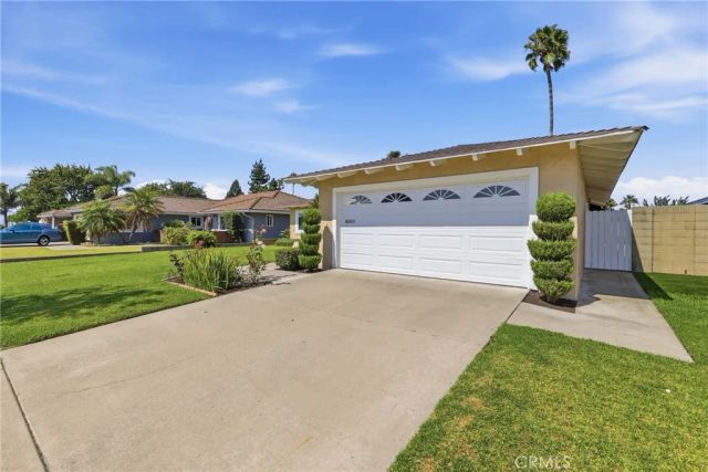 17675 San Diego Circle, Fountain Valley, CA 92708