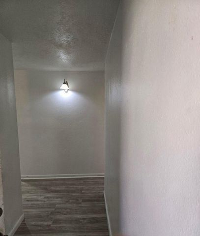 5427 Heatherbrook Drive, Houston, TX 77045