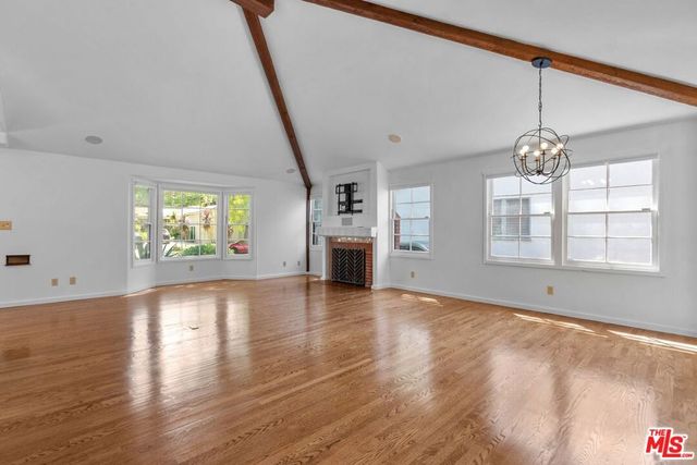 2411 Castle Heights Avenue, Los Angeles, CA 90034