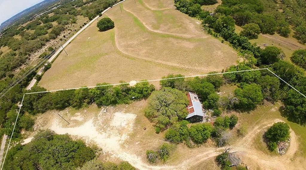 10620 County Road 404 RD, Spicewood, TX 78669