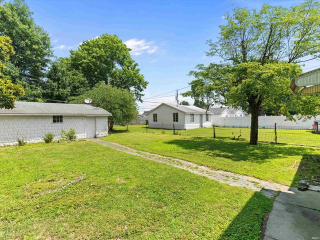 1900 E Michigan Street, Evansville, IN 47711