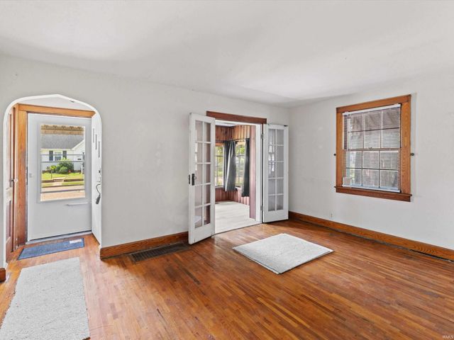 1900 E Michigan Street, Evansville, IN 47711