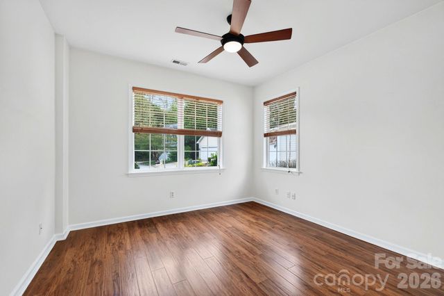 9 Carraway Court, Asheville, NC 28804