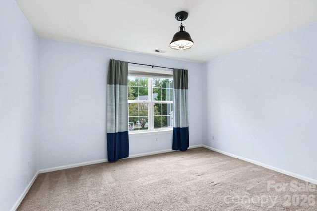 9 Carraway Court, Asheville, NC 28804