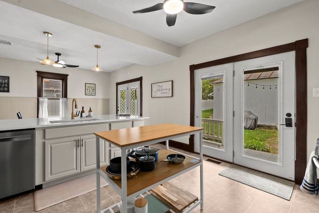 48 Grange, Lexington, OH 44904