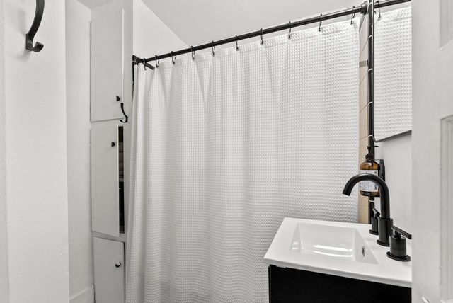 48 Grange, Lexington, OH 44904